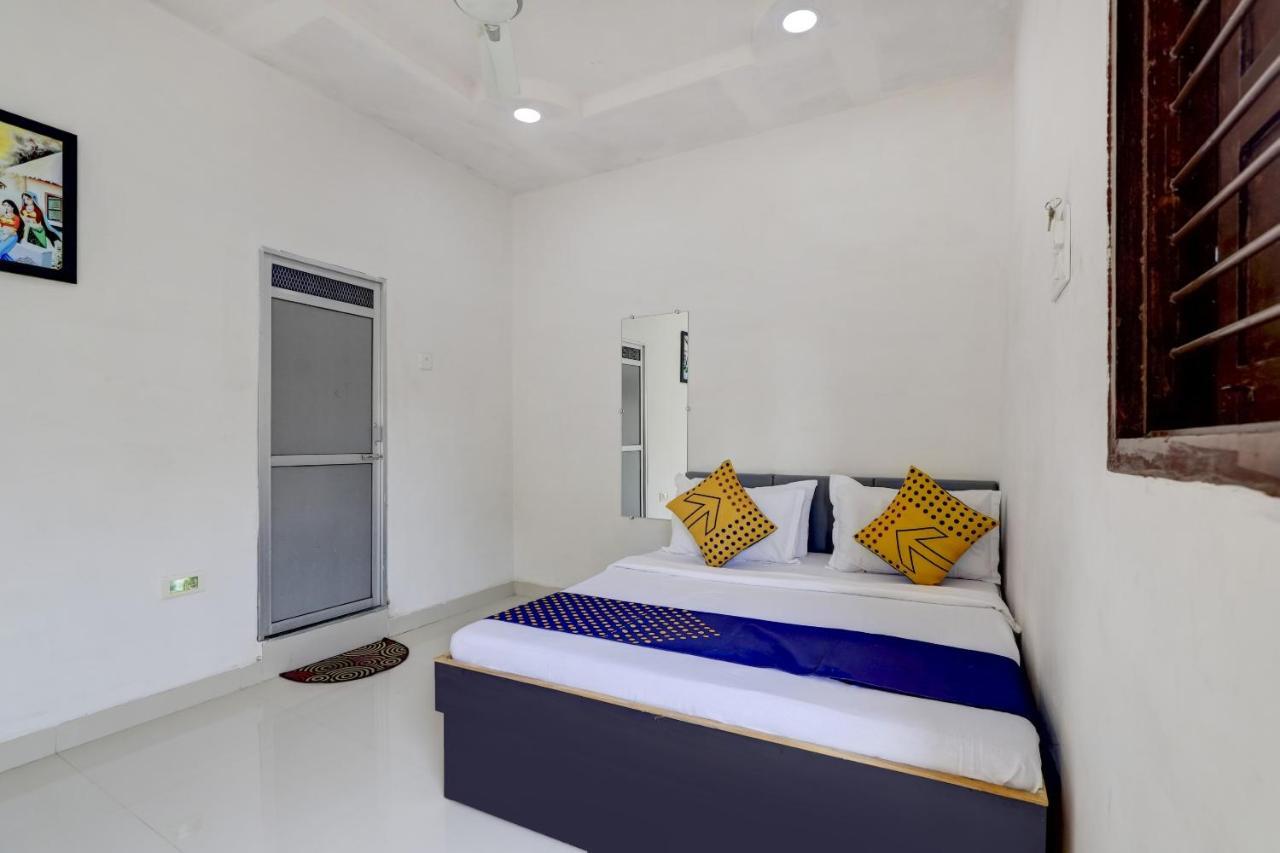 Anjār Spot On 71130 Hotel Shiv Krupa المظهر الخارجي الصورة